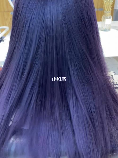 蓝紫色头发图片