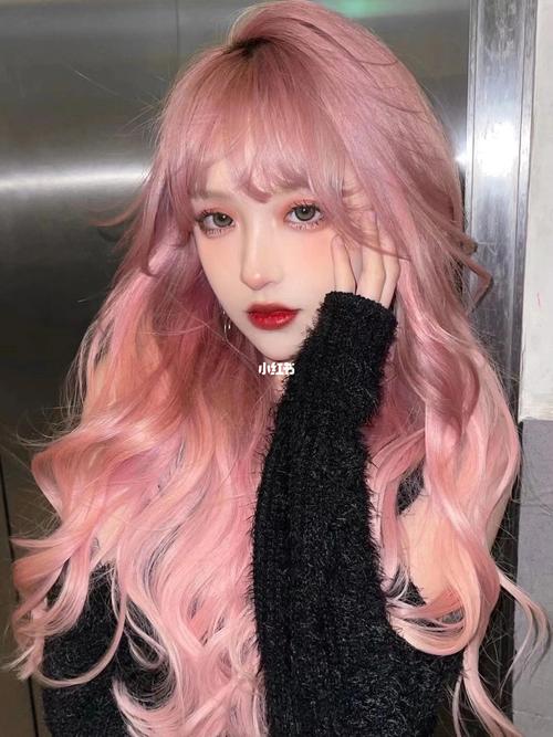 粉色系头发有哪些颜色 粉色的头发