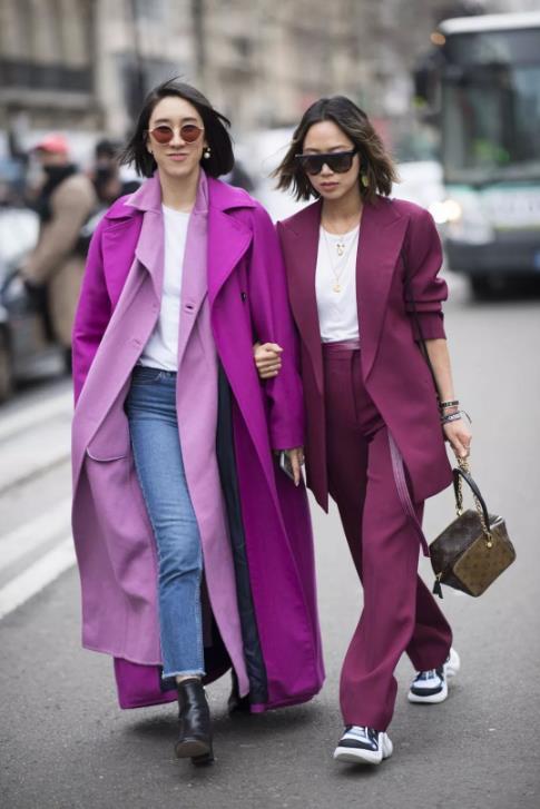 紫色衣服和什么颜色搭配 紫色衣服的搭配