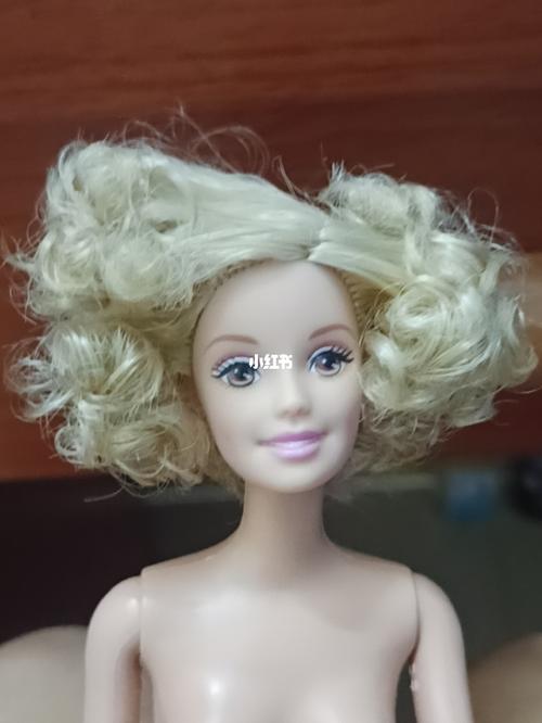 芭比娃娃发型教程