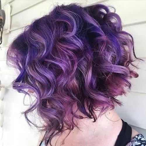 黑紫色头发图片