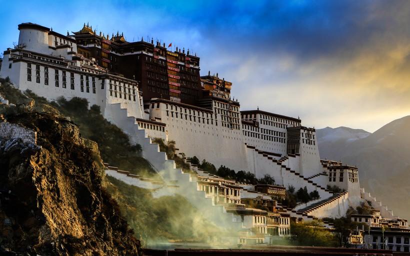 中国的布达拉宫的图片大全欣赏 中国西藏布达拉宫风景图片(图2)