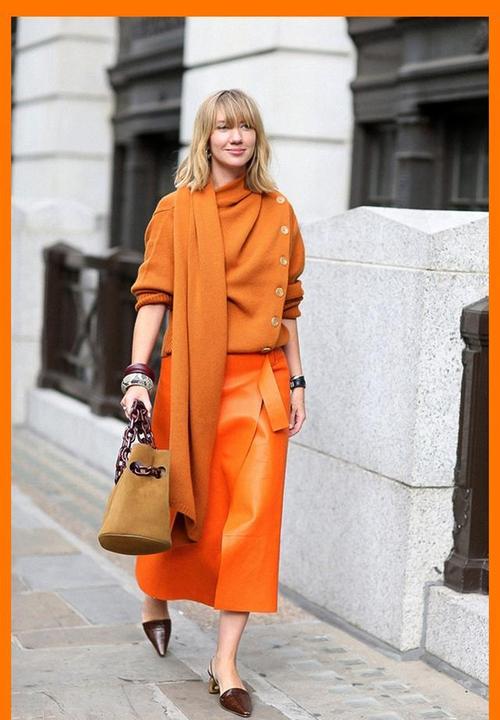 橙色外套内搭什么颜色