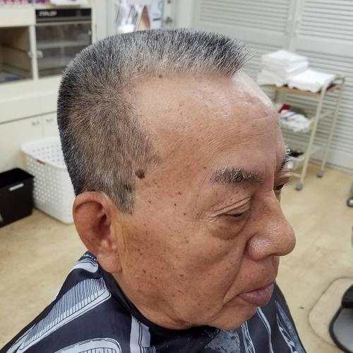 老人头发怎么剪