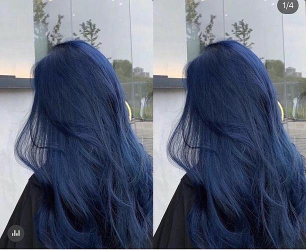 女生染蓝黑色头发图片
