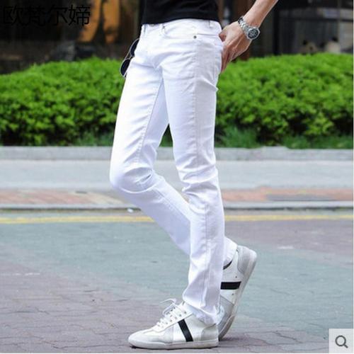 白裤子怎么搭配衣服和鞋子男