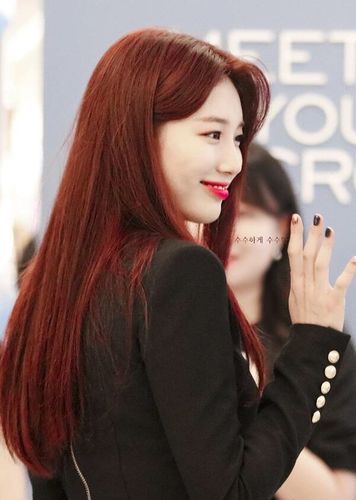 韩国女明星染头发颜色