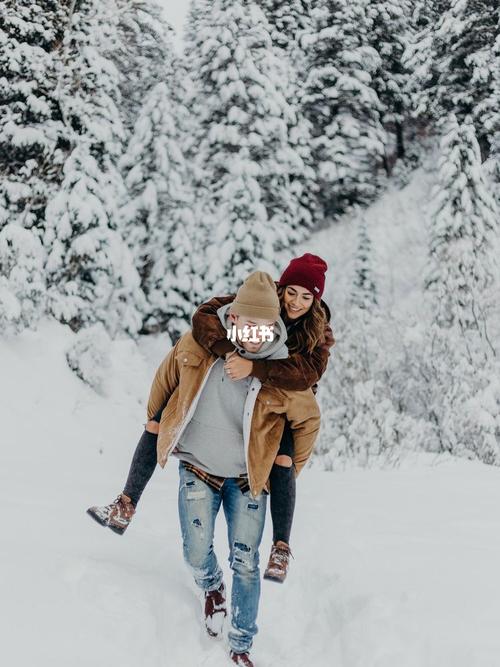 下雪天情侣图片 下雪的情侣头像图片